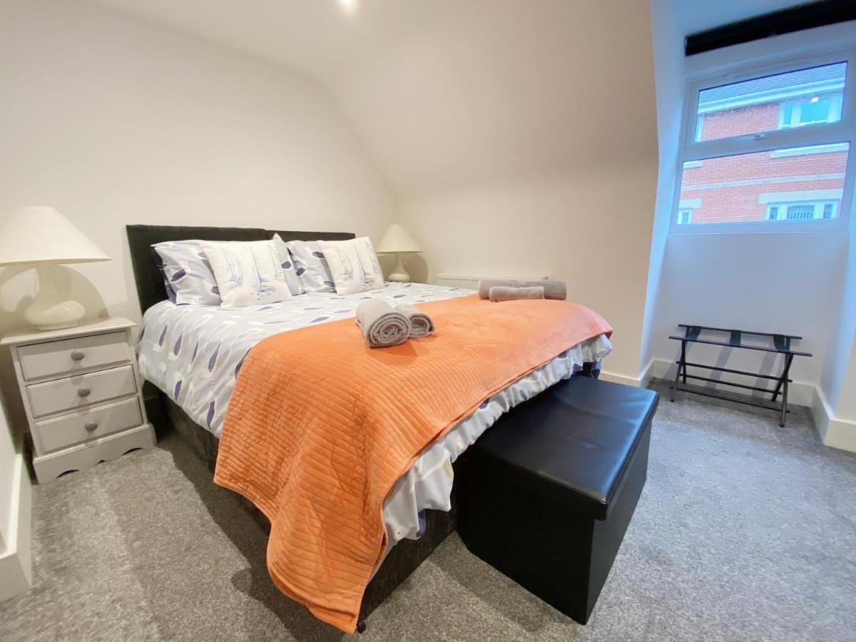 New Family Apartment Walking Distance To The Beach Bournemouth Ngoại thất bức ảnh