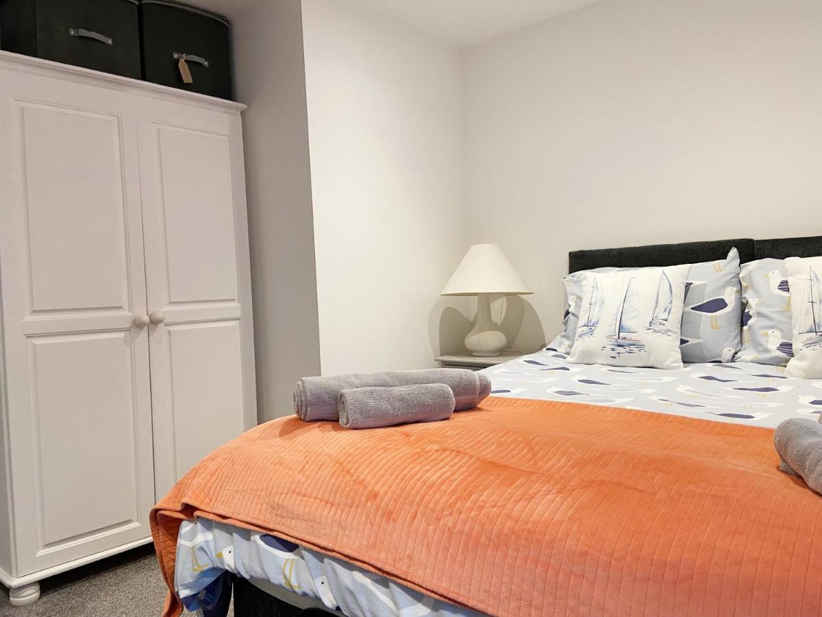 New Family Apartment Walking Distance To The Beach Bournemouth Ngoại thất bức ảnh